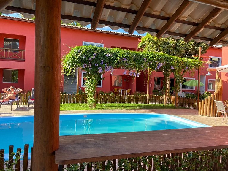 K-101 - Apartamento térreo com jardim em Monte Gordo - regiã