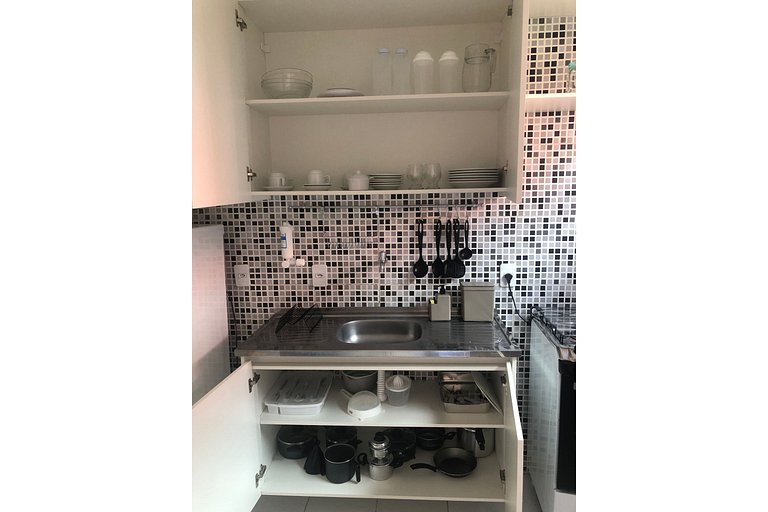 K-101 - Apartamento térreo com jardim em Monte Gordo - regiã